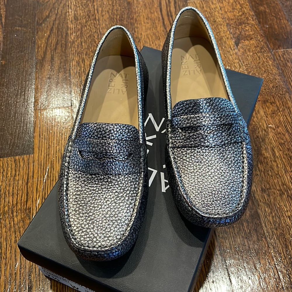 Naturalizer driving shoes